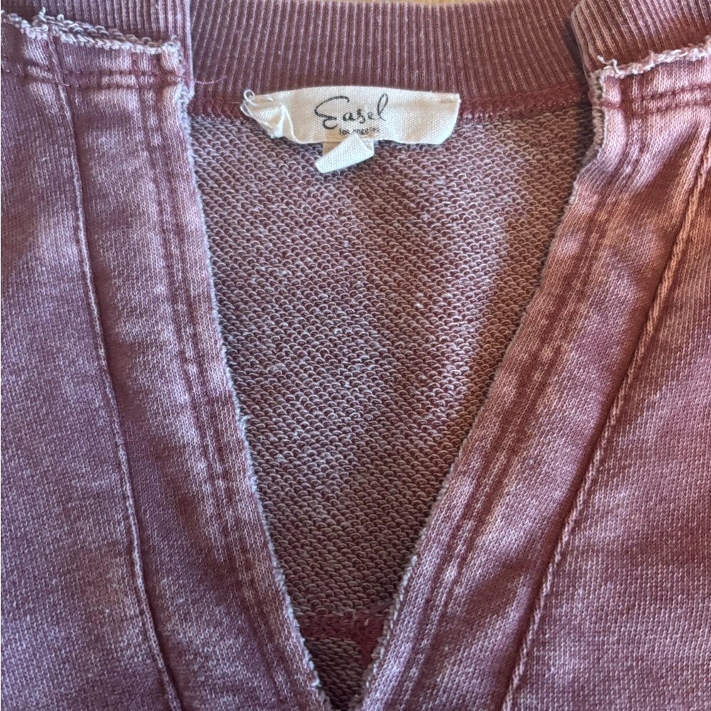Easel Mauve V-Neck Sweatshirt - Picture 2 of 4